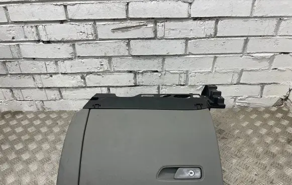 Audi Q7 4M Glove box set 4M8857035K