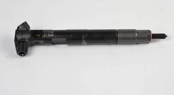 Mercedes-Benz A W176 Fuel injector A6510702387 28272472 X2F7PL5YYY