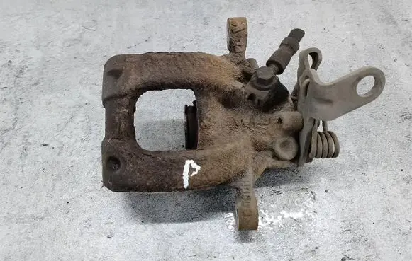 Skoda Octavia Mk2 (1Z) Rear brake caliper 
