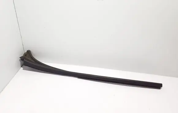 Renault Trafic III (X82) Windshield trim 727618104R