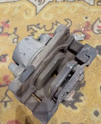 BMW 5 F10 F11 Front brake caliper
