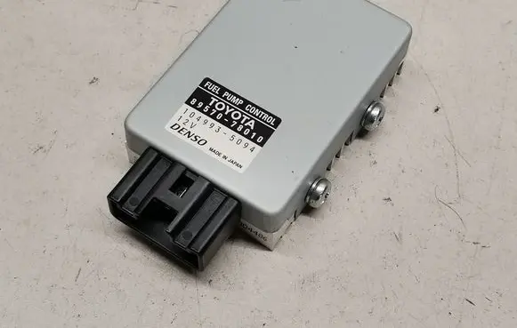 Lexus NX Fuel injection pump control unit/module 8957078010