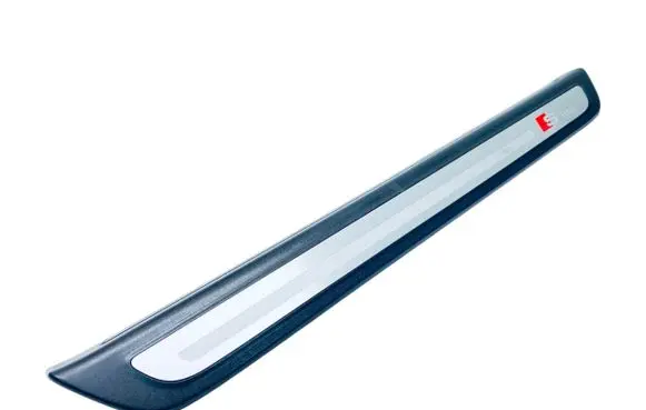 Audi Q5 SQ5 Front sill trim cover 8R0853373C