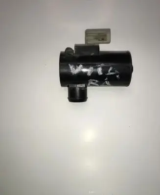 Suzuki Grand Vitara II Windscreen/windshield washer pump
