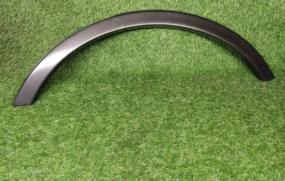 Rear arch trim