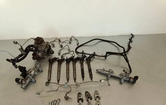 Audi A6 S6 C7 4G Fuel injection system set 0445010683 059130755CA