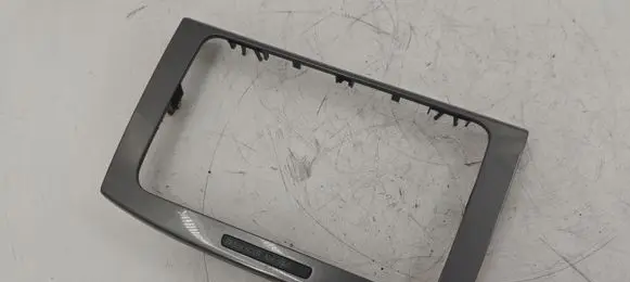 Volkswagen PASSAT B6 Radio/GPS head unit trim 3C0858069AE