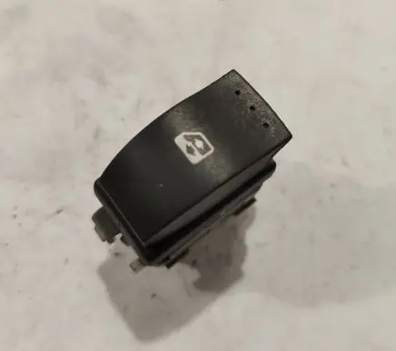 Renault Megane II Electric window control switch 220510C
