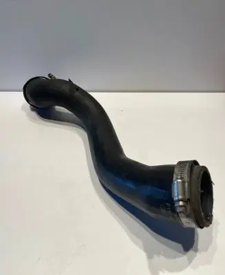 Ford Focus Intercooler hose/pipe F1F1-6F073-AB
