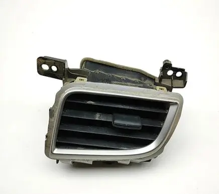Mitsubishi L200 Dashboard air vent grill cover trim 8030A316ZZ 8030A262ZZ