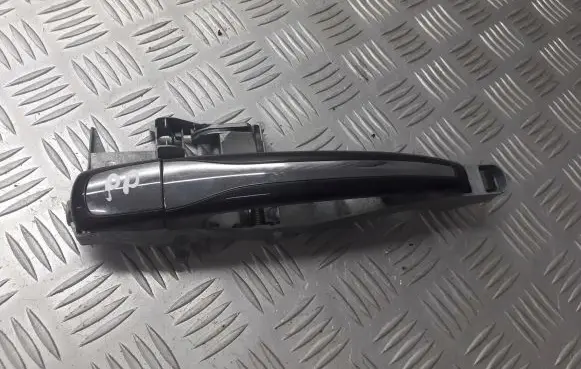 Citroen C5 Front door exterior handle/bracket 