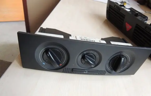 Skoda Fabia Mk1 (6Y) Climate control unit 6y0819045