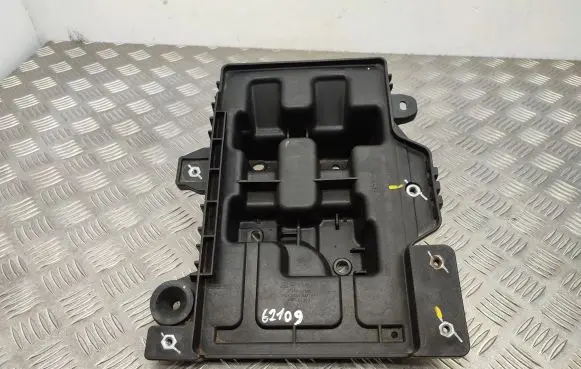 KIA Sportage Battery tray 37150D7500