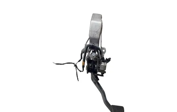 Toyota Avensis T270 Brake pedal 3132142010