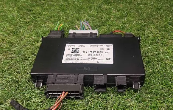 Mercedes-Benz E W212 Seat control module A1729007003 A1729018901 A1729021203