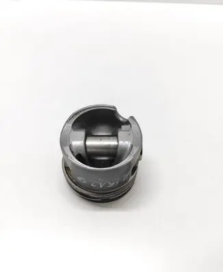 Volkswagen Golf V Piston 9R1