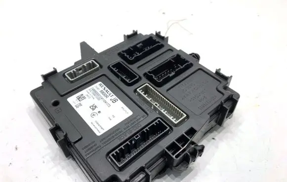 Renault Trafic III (X82) Other control units/modules 284B28800R