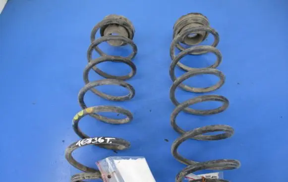 Volkswagen Polo Rear coil spring