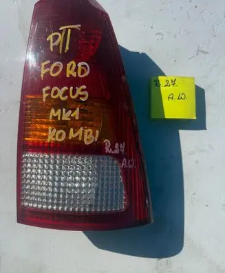 Ford Focus Rear/tail lights XS4X13N004CA