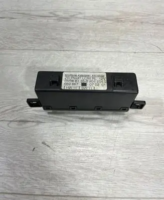 BMW 5 E39 Door control unit/module 6904254 689667 00202887