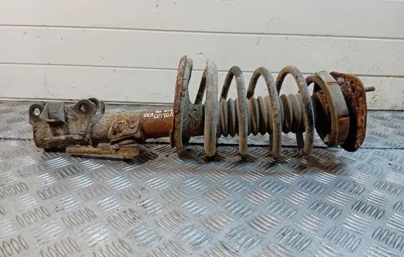 Front shock absorber with coil spring