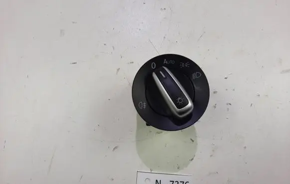 Volkswagen PASSAT B7 Light switch 3C8941431
