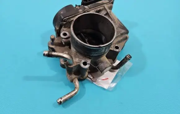 Toyota Avensis T220 Throttle body valve 22030-28010 IMPRK1379636