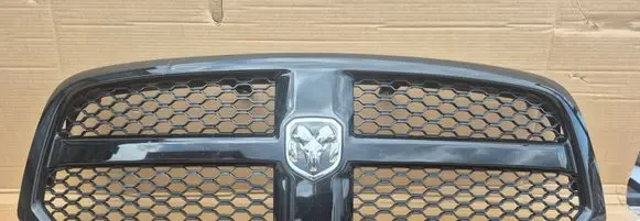 Dodge RAM Front grill 13DSAC0020A