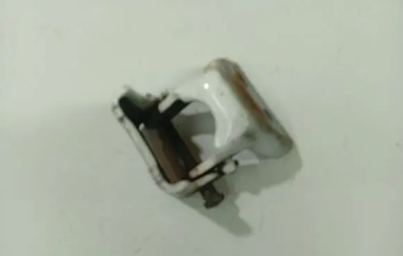 Citroen Berlingo Front door upper hinge 