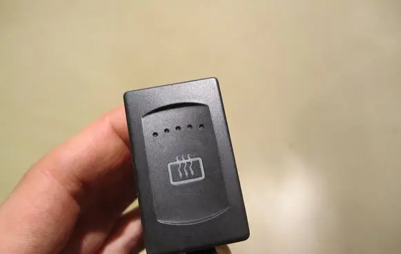 Volkswagen PASSAT B5.5 Windscreen/window heater switch 3B0959621C PA66GF30