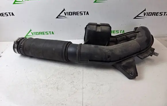 Nissan NV300 Air intake hose/pipe 93460920 165756662R 1232050S01