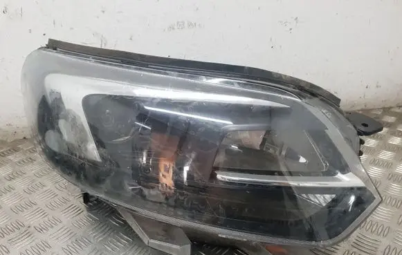 Opel Vivaro Headlight/headlamp 983283648000 0021827401 25PL10578