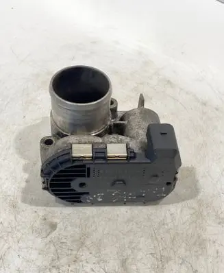 Opel Vivaro Throttle valve 8200330810 0281002681 H8200330812