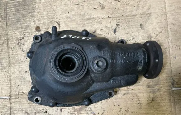 BMW X3 E83 Front differential 7540626