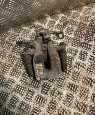 Opel Crossland X Rear brake caliper 3645010 9815993680