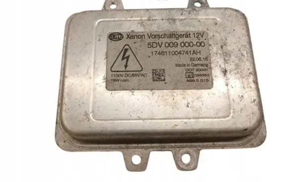 Volkswagen Touareg I Xenon control unit/module 5DV00900000