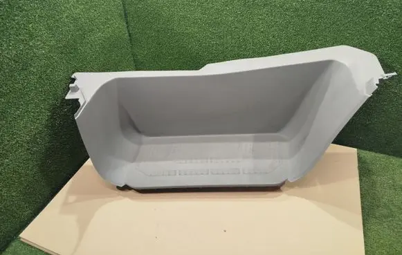 Volkswagen Crafter Front sill trim cover 7C0863777 7C0863778