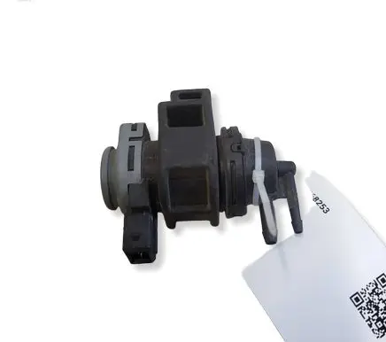 Renault Megane III Turbo solenoid valve 8200575400