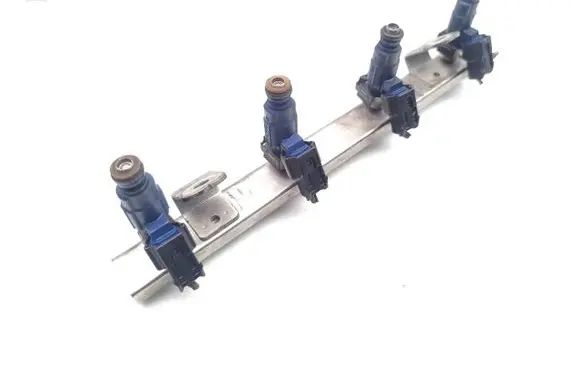 KIA Rio Fuel injectors set 353102B000