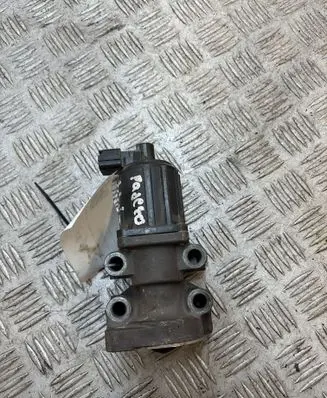 Mitsubishi Pajero EGR valve K5T70071