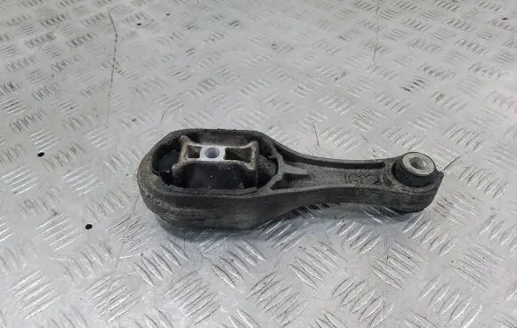 Renault Megane III Engine mount vacuum valve 