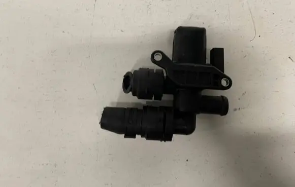 Seat Alhambra (Mk2) Coolant heater control valve 1K0820036F