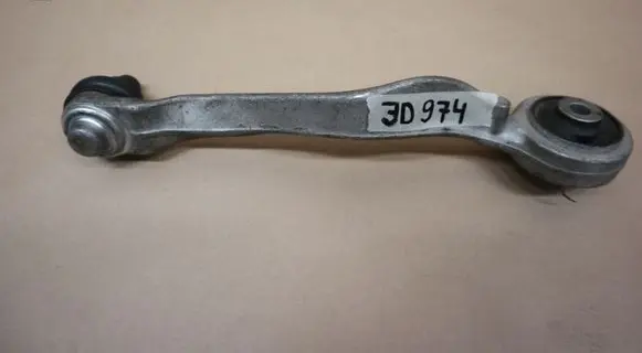 Volkswagen PASSAT B5 Front control arm 4D0407512F