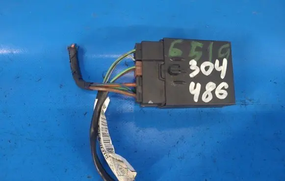 Mini One - Cooper R57 Central body control module 692643501