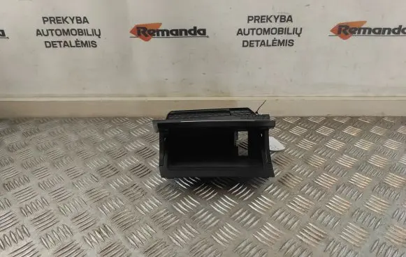 Volkswagen e-Golf Glove box central console 5G1863391