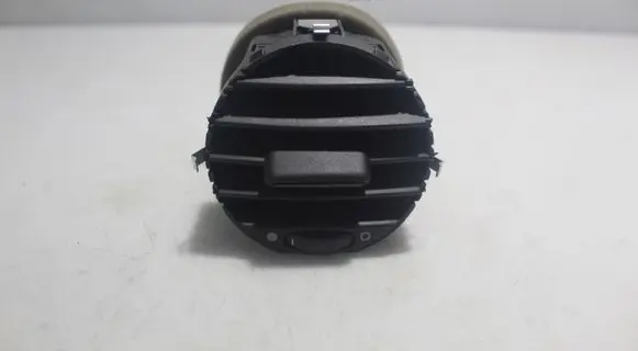 Fiat Grande Punto Dashboard side air vent grill/cover trim