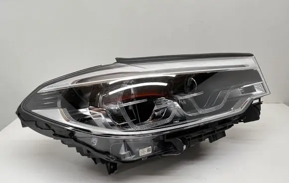 BMW 5 G30 G31 Headlight/headlamp 7439196