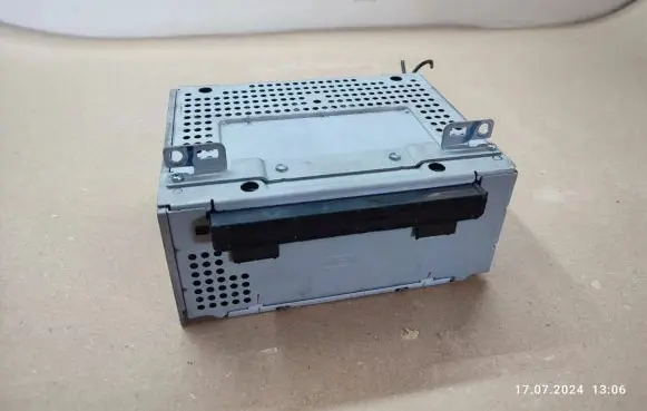 Ford Tourneo Custom CD/DVD changer F1BT18C815XH
