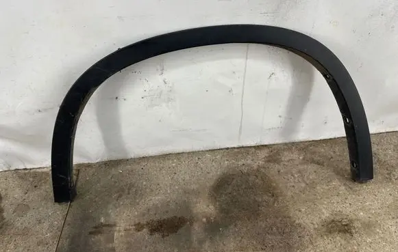 BMW X1 E84 Front arch trim 2990165
