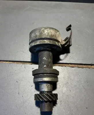 Audi 80 90 S2 B4 Spark distributor 0237520032